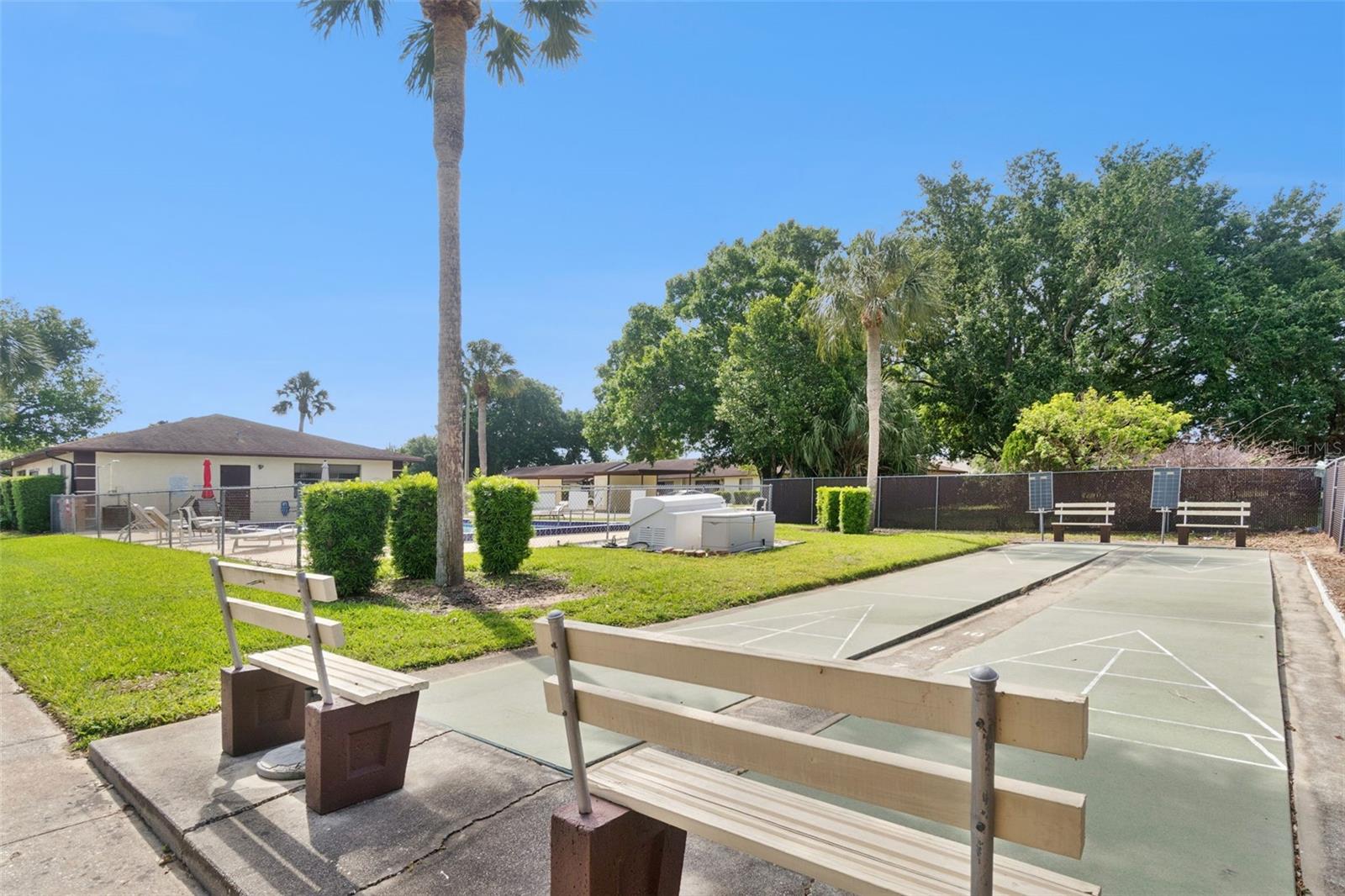 12418 ORANGEWOOD CIR, TAVARES, FL, 32778