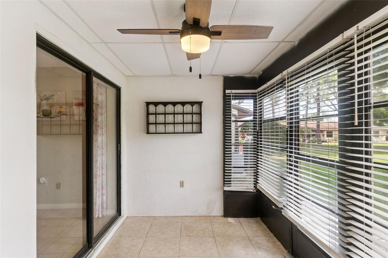 12418 ORANGEWOOD CIR, TAVARES, FL, 32778