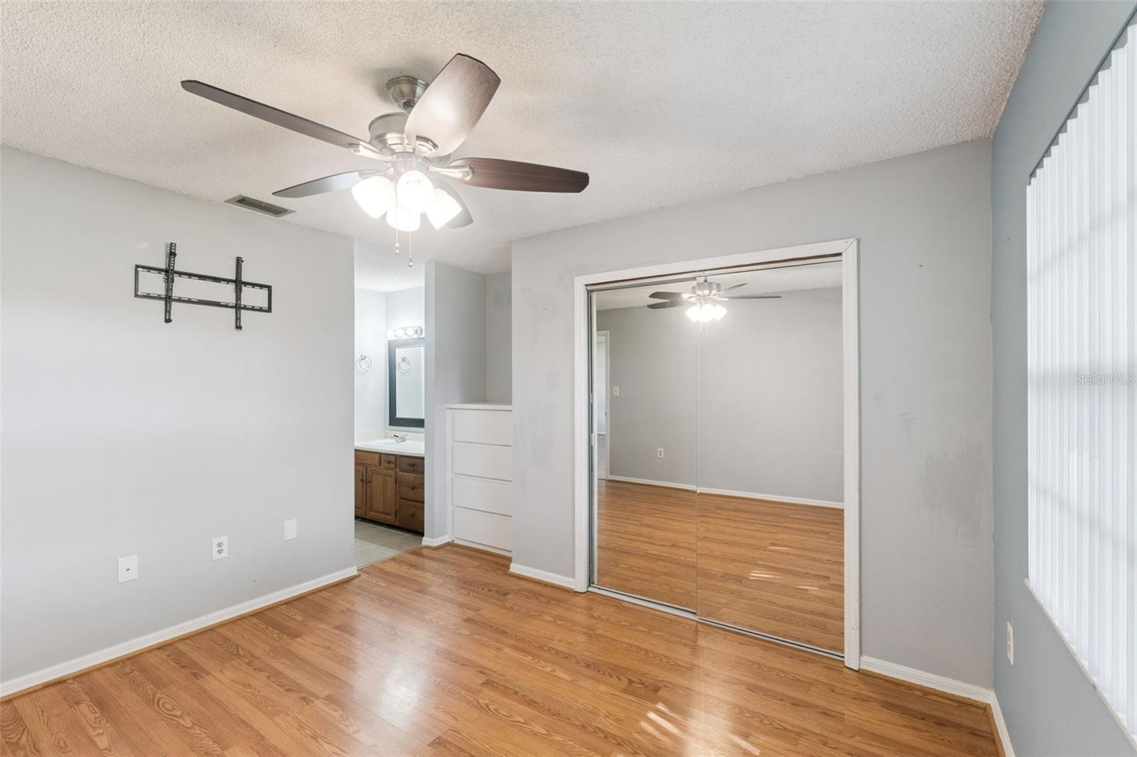 12418 ORANGEWOOD CIR, TAVARES, FL, 32778