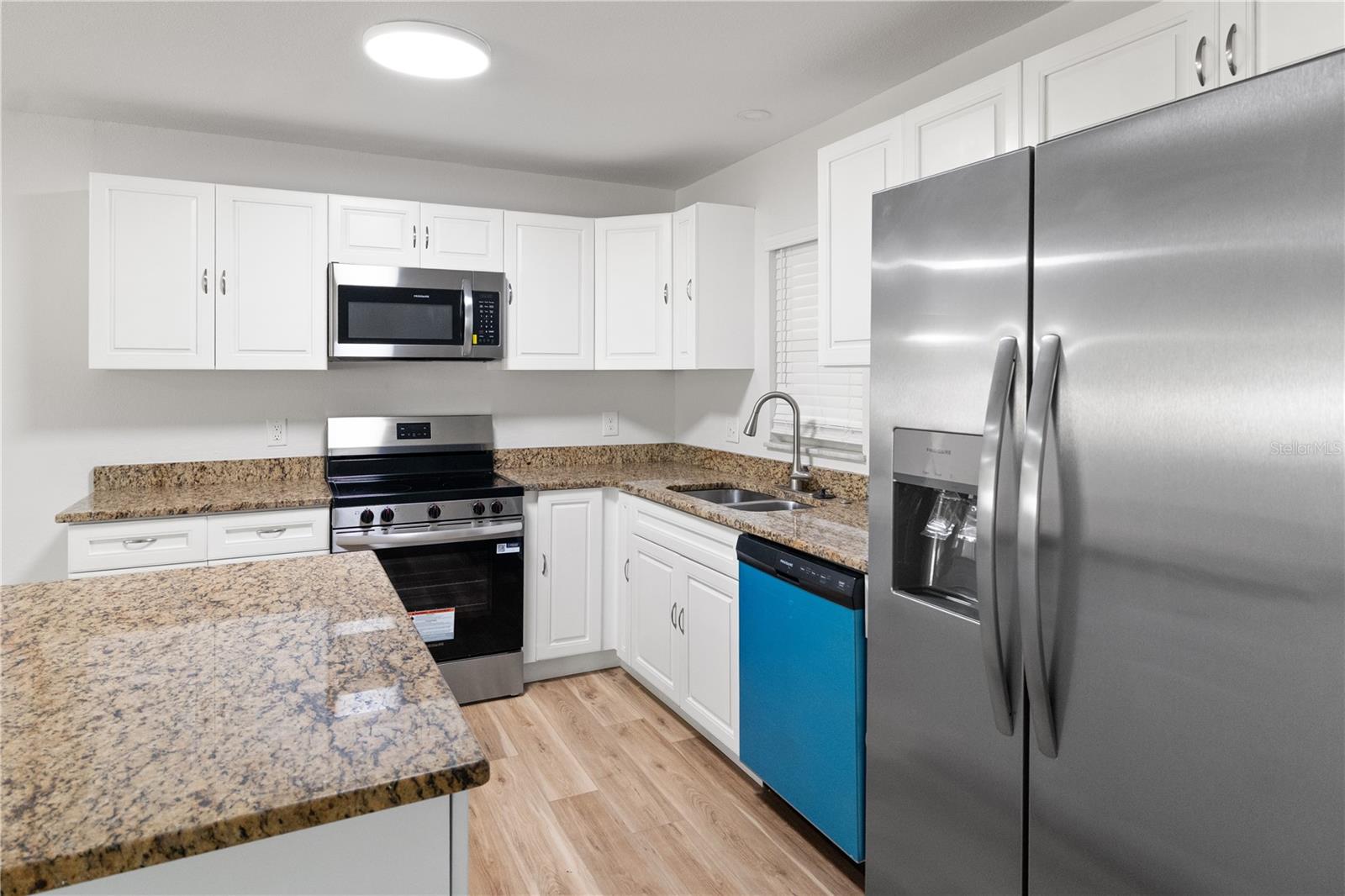 38245 12TH AVE, ZEPHYRHILLS, FL, 33542