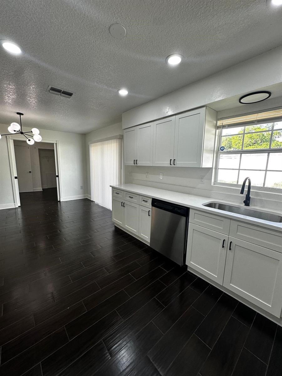 1520 COUNTRY RIDGE DR, LAKELAND, FL, 33801