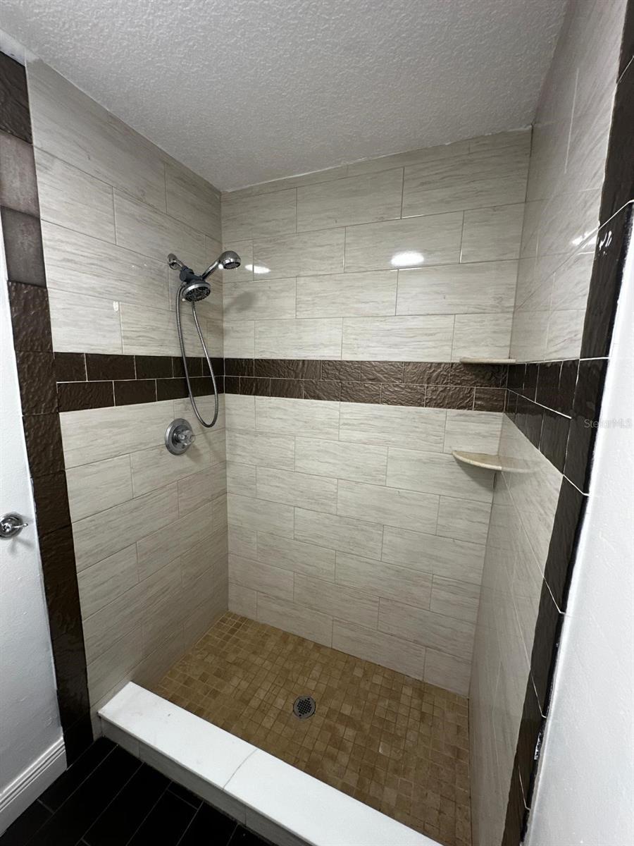 1520 COUNTRY RIDGE DR, LAKELAND, FL, 33801