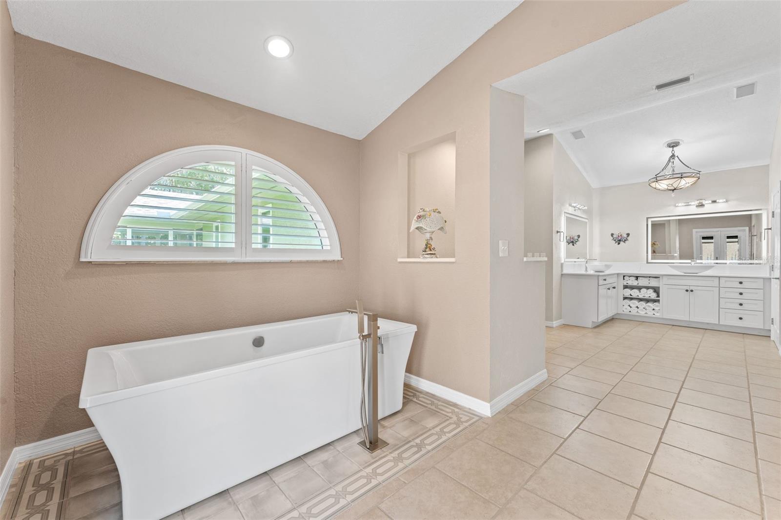 811 GREENSHIRE CT, LONGWOOD, FL, 32779