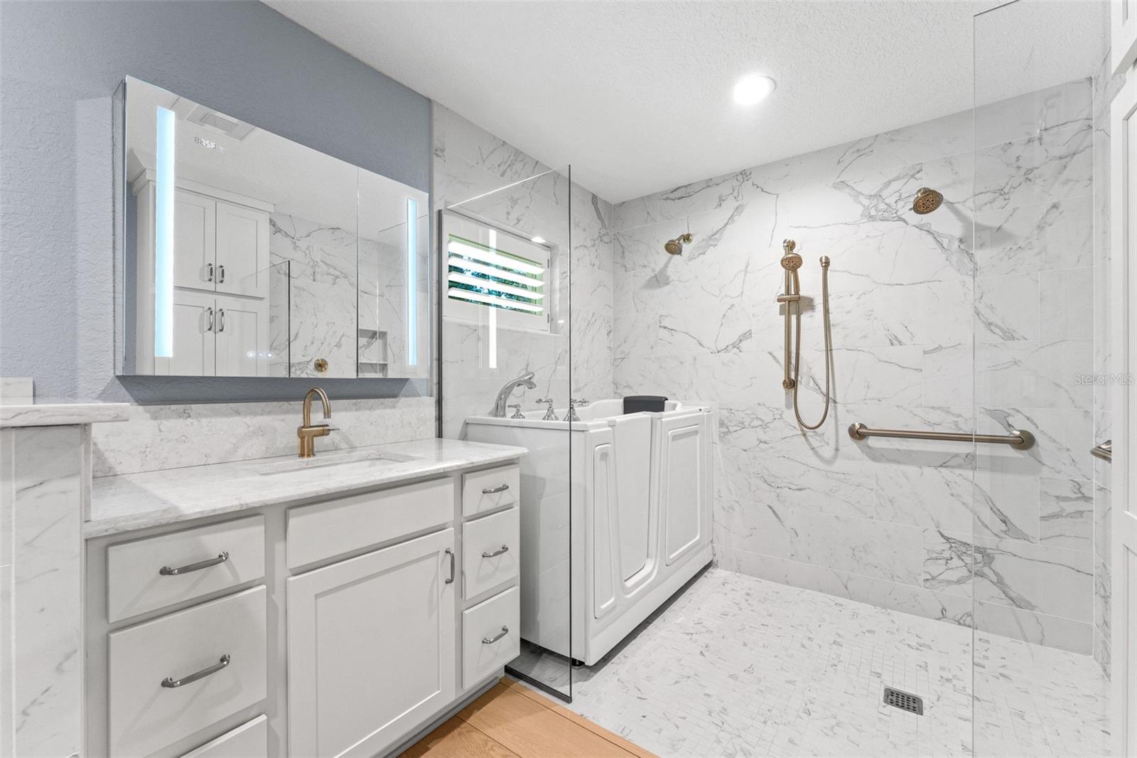 811 GREENSHIRE CT, LONGWOOD, FL, 32779