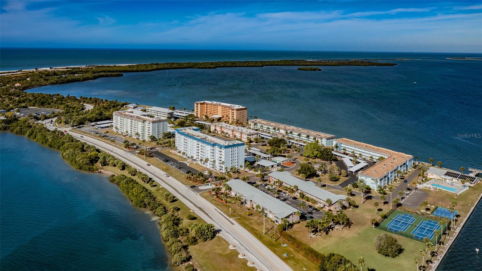 2 CAUSEWAY BLVD #208, DUNEDIN, FL, 34698