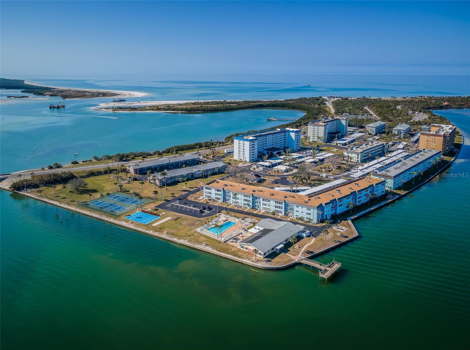 2 CAUSEWAY BLVD #208, DUNEDIN, FL, 34698