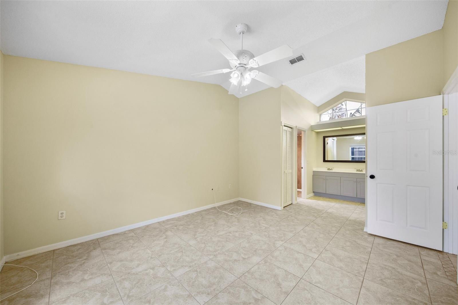 3131 COLORADO AVE, ORLANDO, FL, 32826