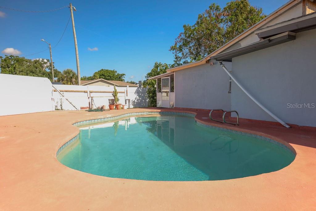 4734 RIDGE POINT DR, TAMPA, FL, 33624