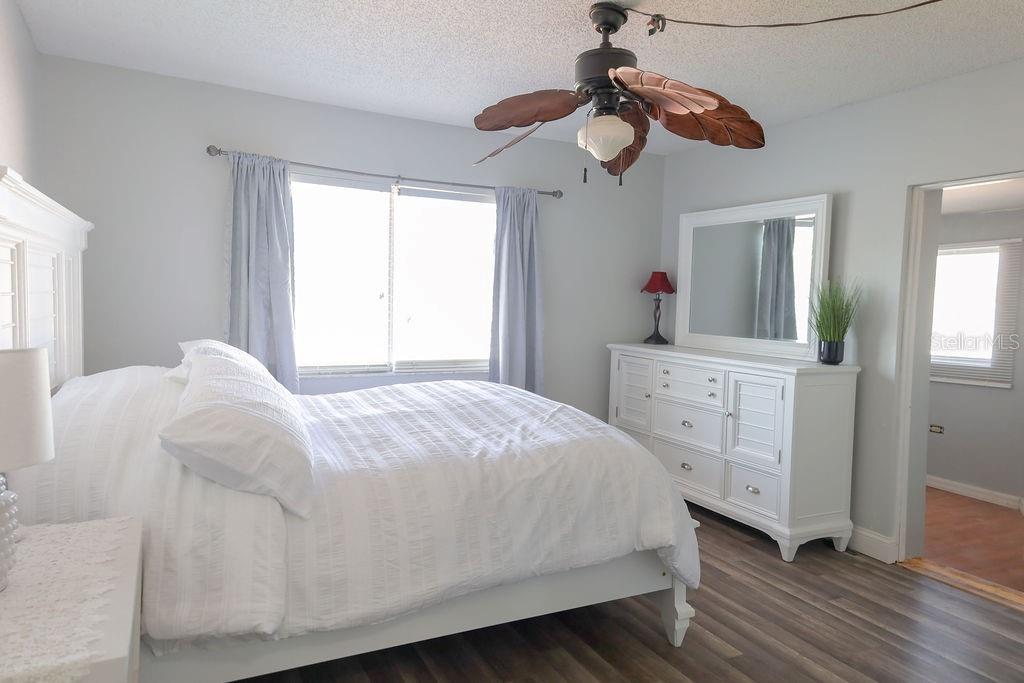 4734 RIDGE POINT DR, TAMPA, FL, 33624