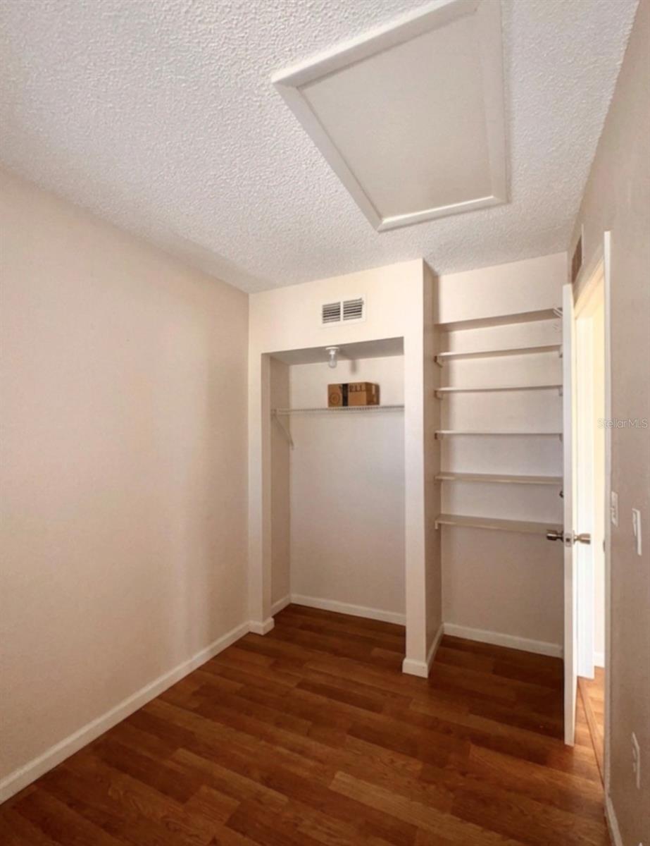 4734 RIDGE POINT DR, TAMPA, FL, 33624