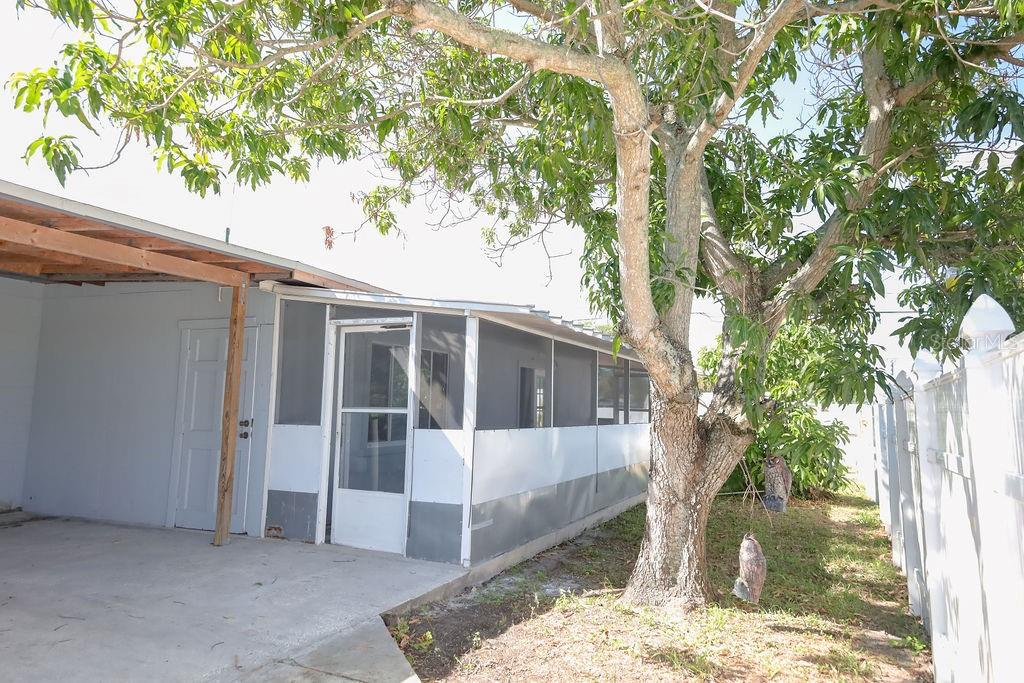 4734 RIDGE POINT DR, TAMPA, FL, 33624