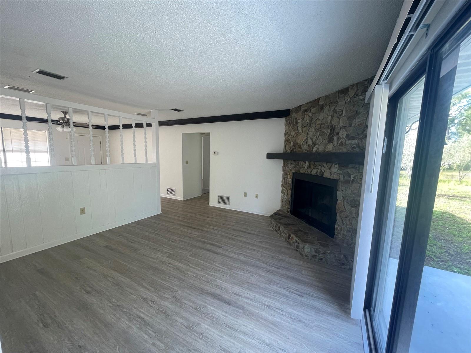 2395 TOMOKA WOODS PKWY, DE LEON SPRINGS, FL, 32130