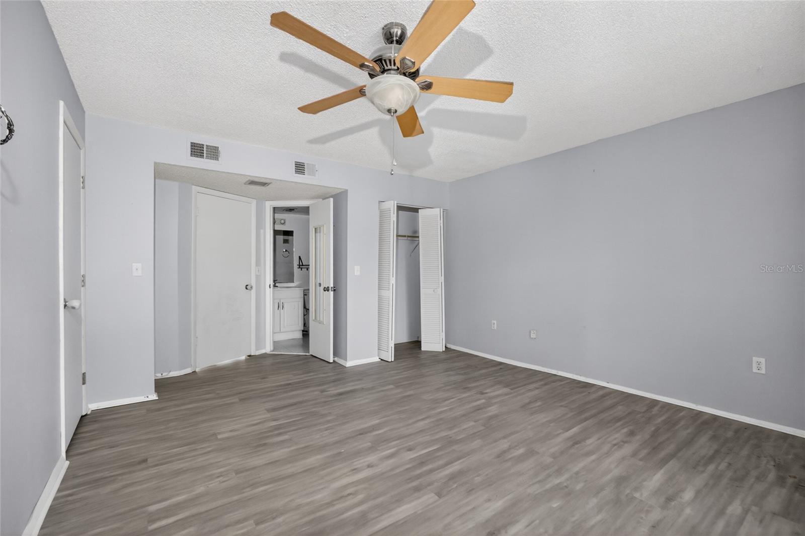 5916 VILLAGE CIR #5916, ORLANDO, FL, 32822