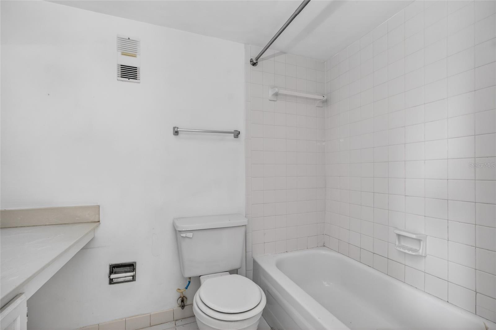 5916 VILLAGE CIR #5916, ORLANDO, FL, 32822