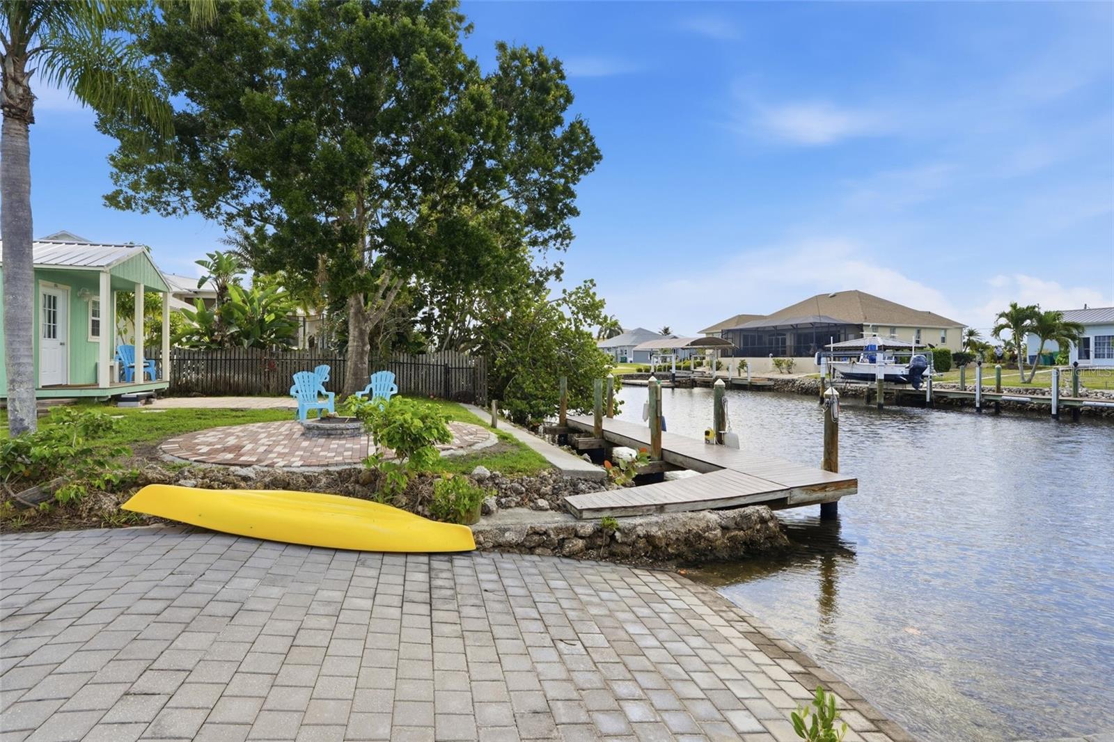 521 PEEPLES DR, PUNTA GORDA, FL, 33950