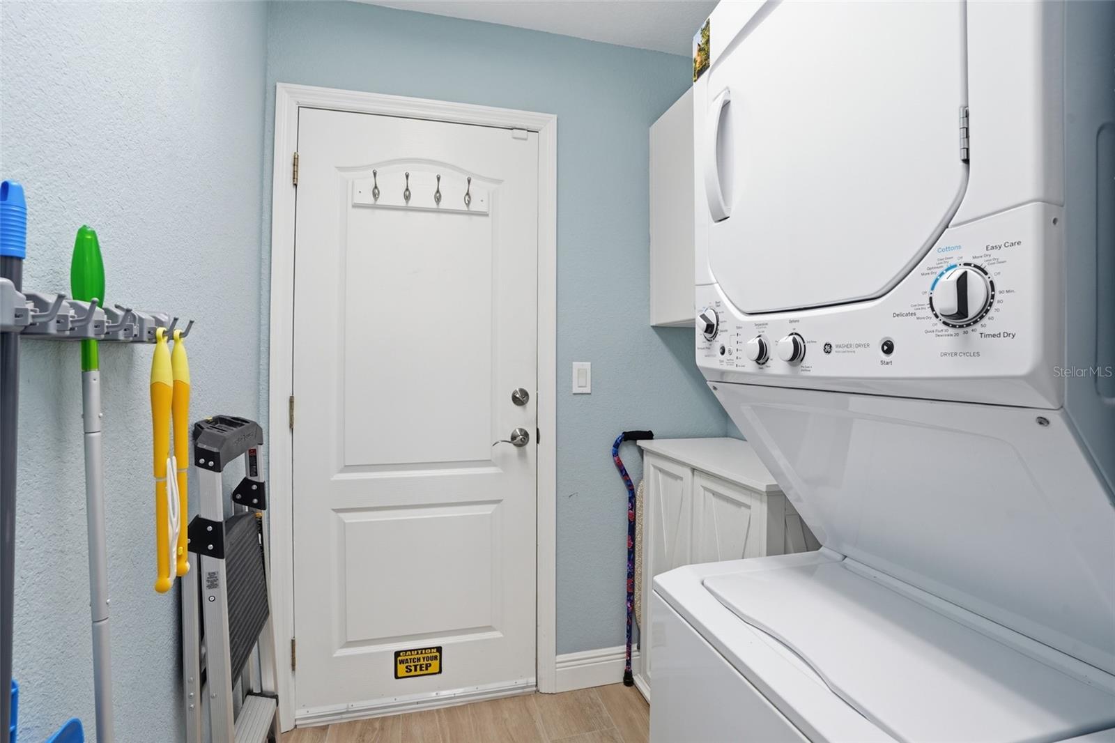 521 PEEPLES DR, PUNTA GORDA, FL, 33950