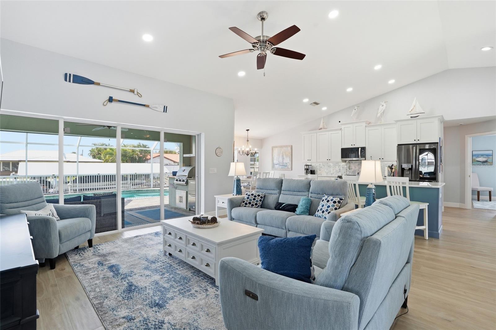 521 PEEPLES DR, PUNTA GORDA, FL, 33950