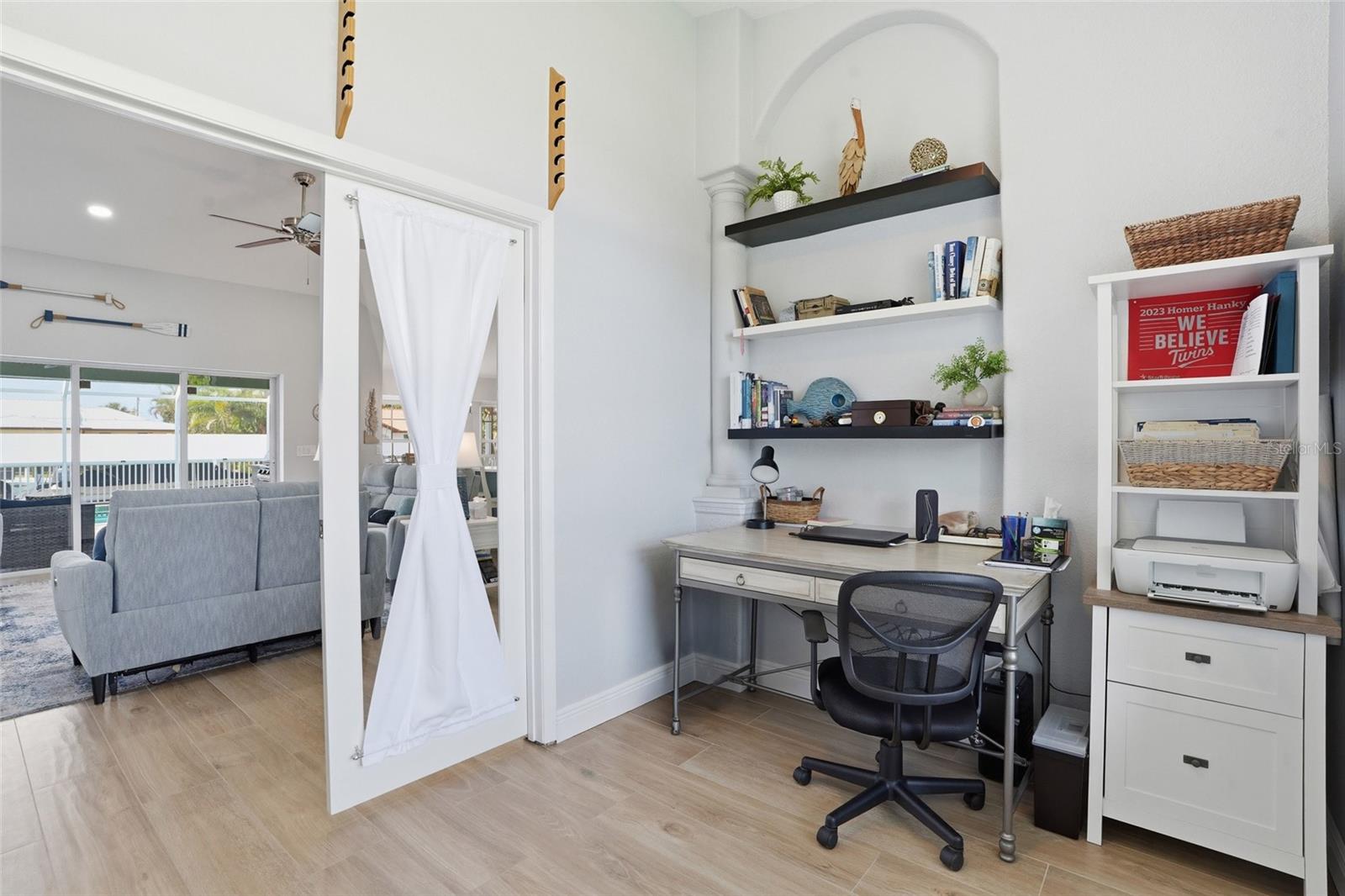 521 PEEPLES DR, PUNTA GORDA, FL, 33950