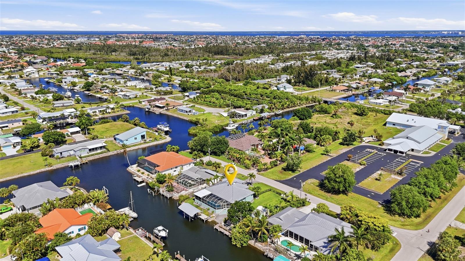 521 PEEPLES DR, PUNTA GORDA, FL, 33950