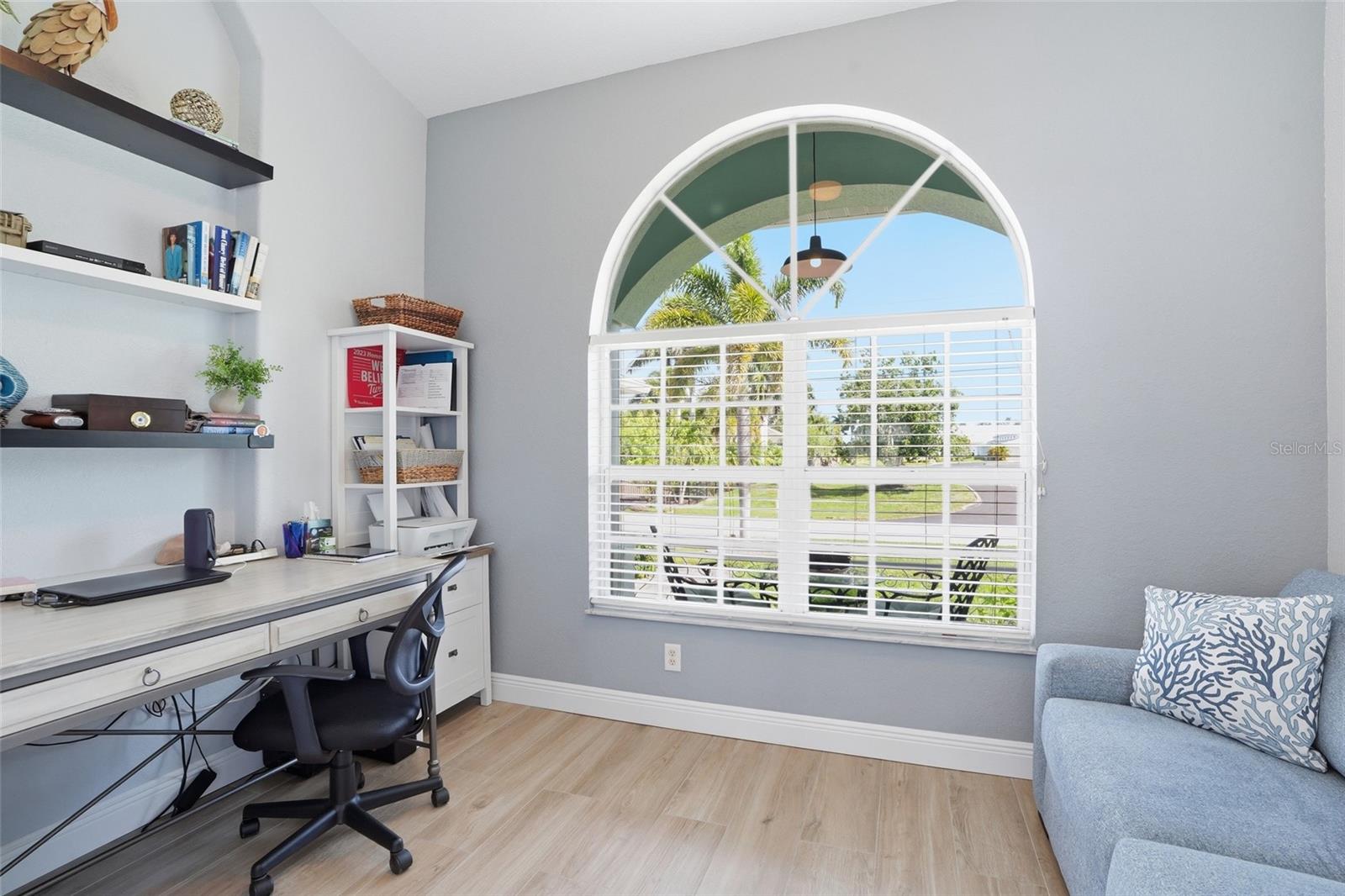 521 PEEPLES DR, PUNTA GORDA, FL, 33950