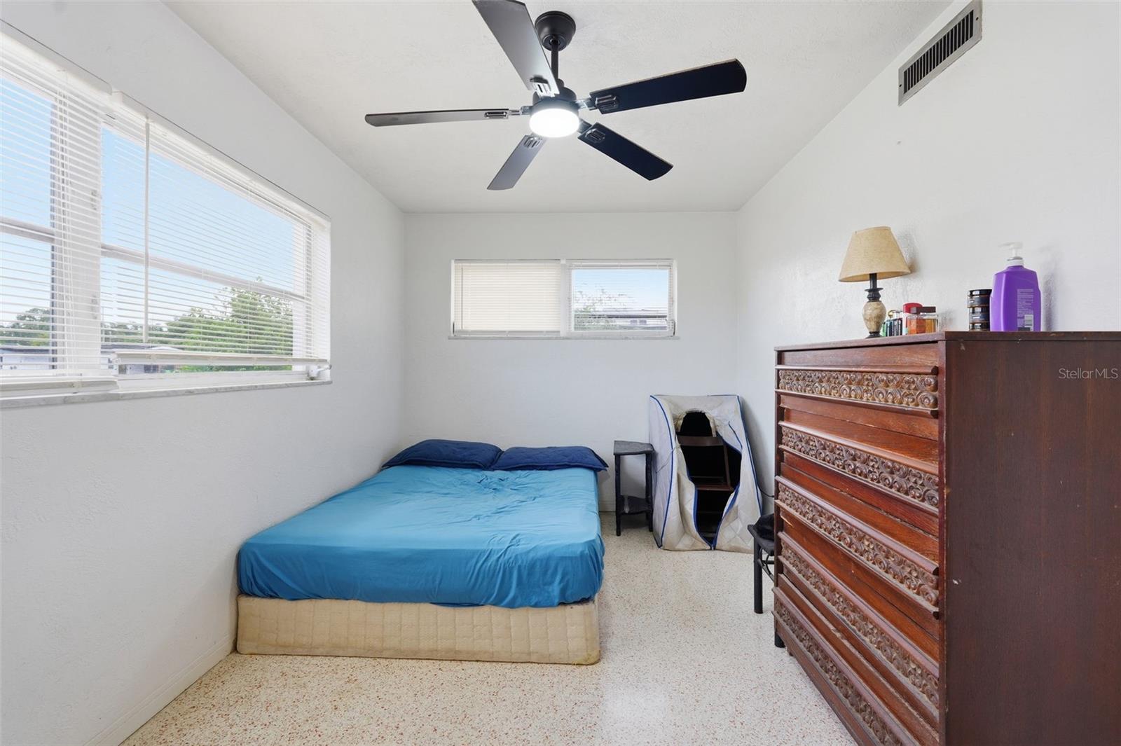 11830 86TH AVE, SEMINOLE, FL, 33772