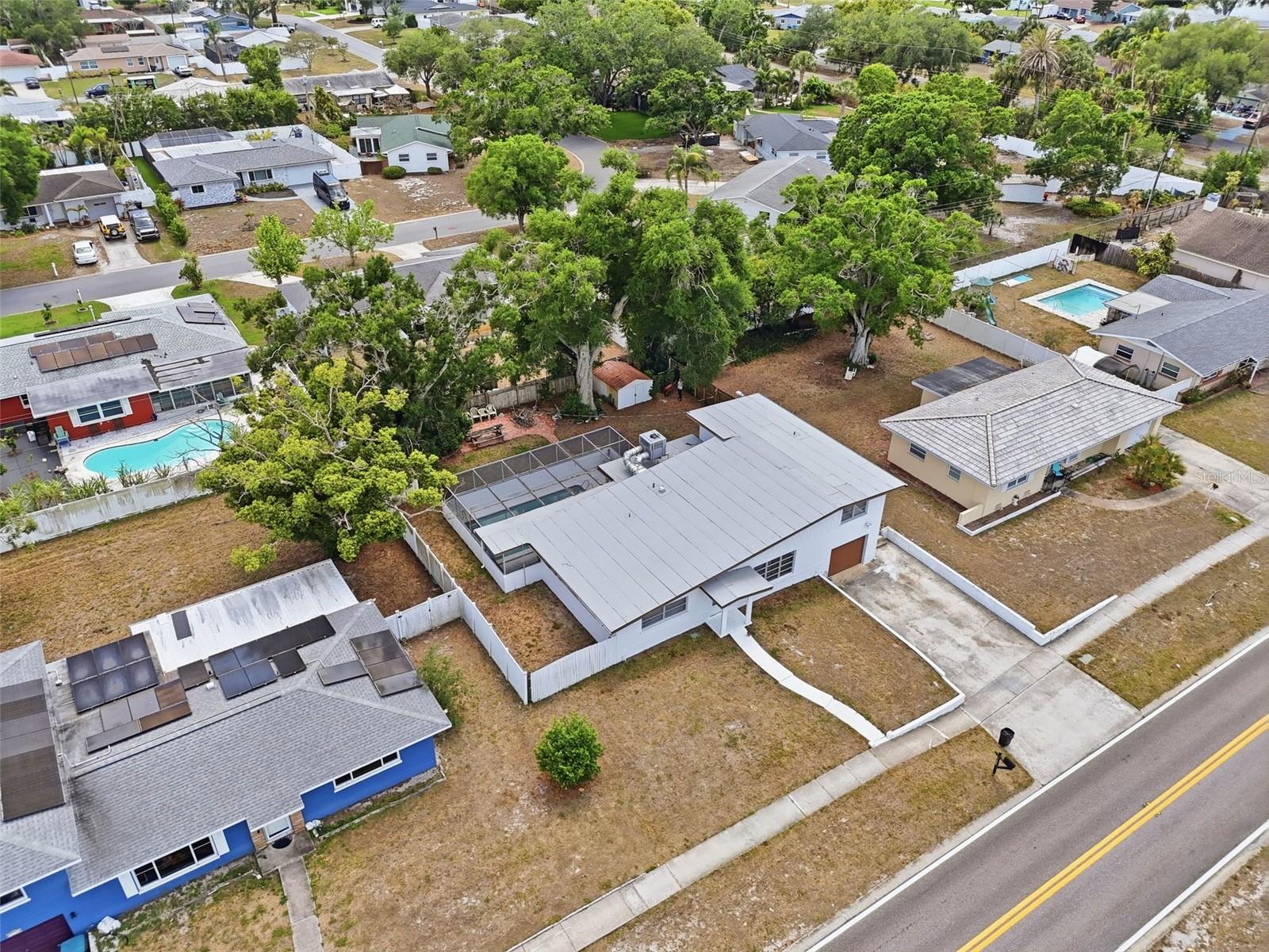 11830 86TH AVE, SEMINOLE, FL, 33772
