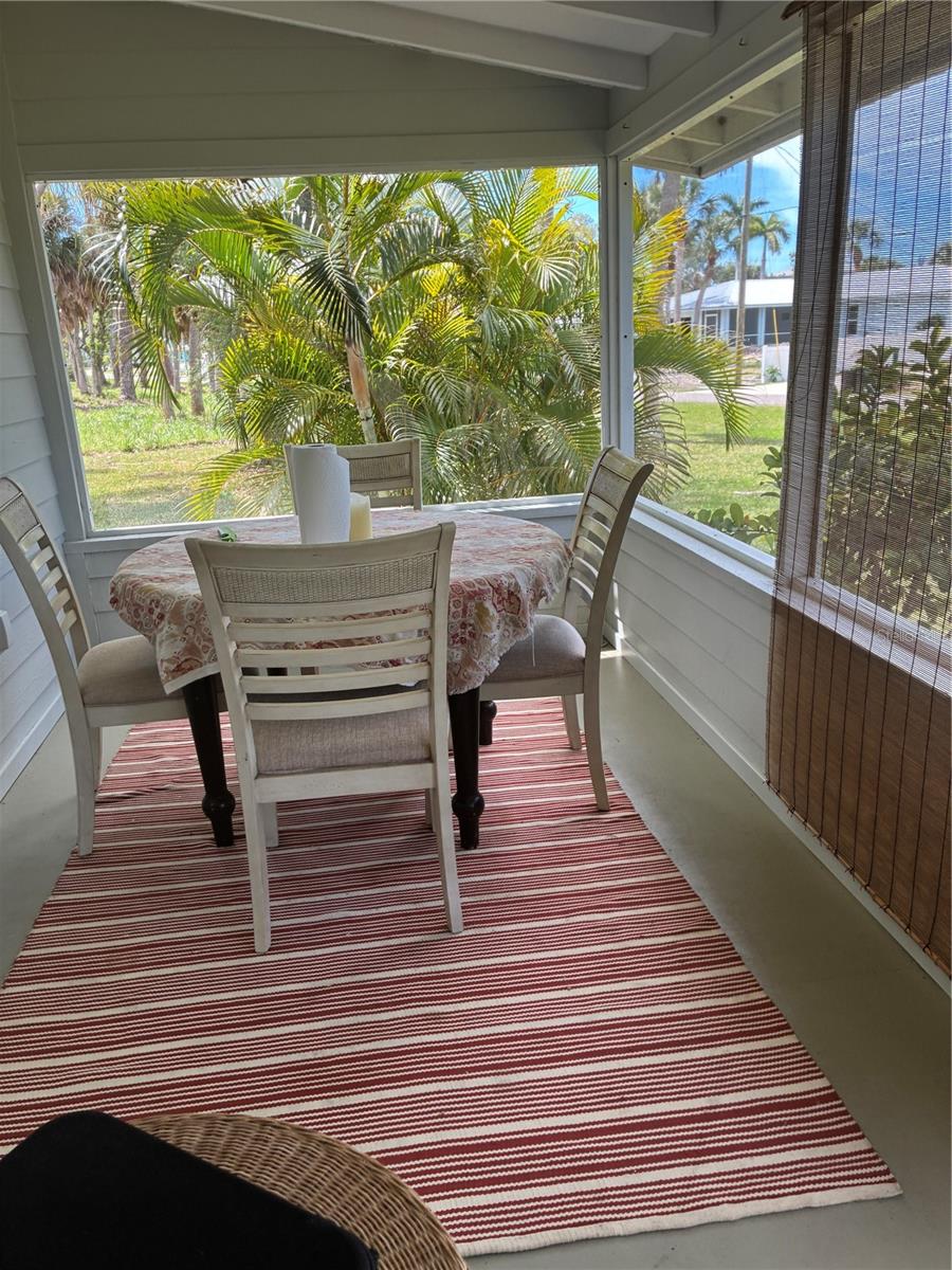 385 W COWLES ST, ENGLEWOOD, FL, 34223