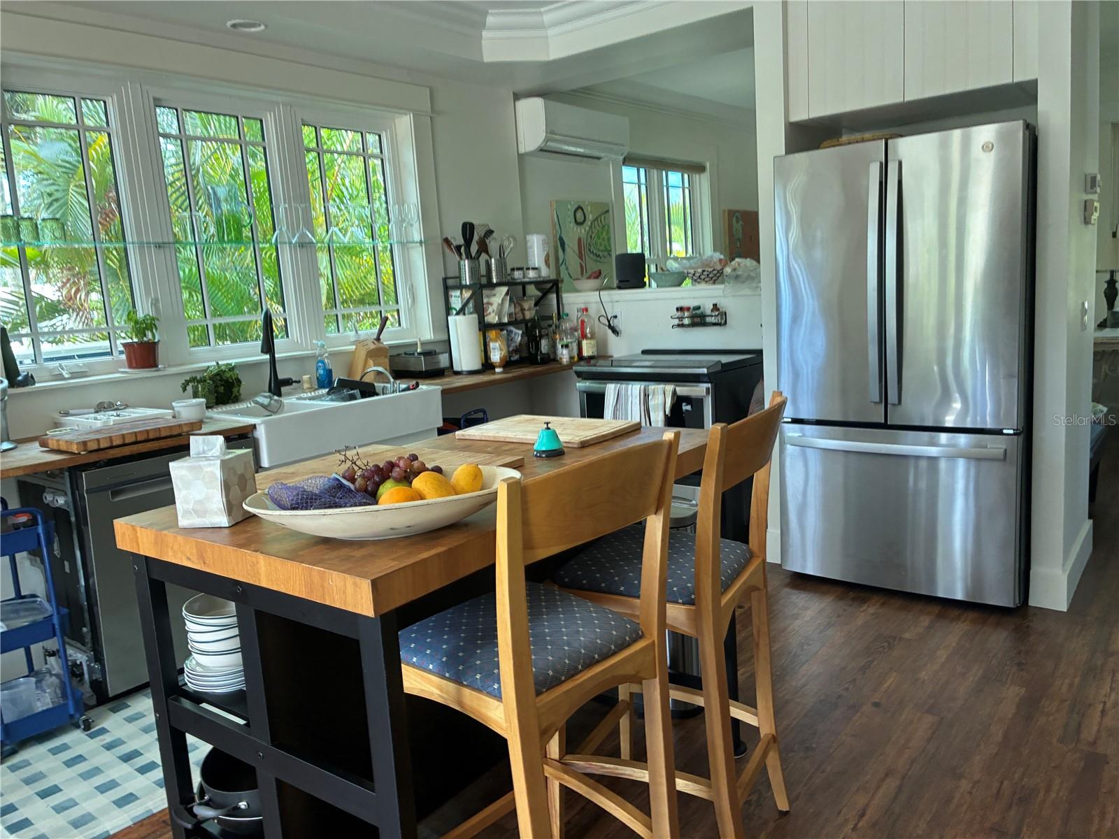 385 W COWLES ST, ENGLEWOOD, FL, 34223