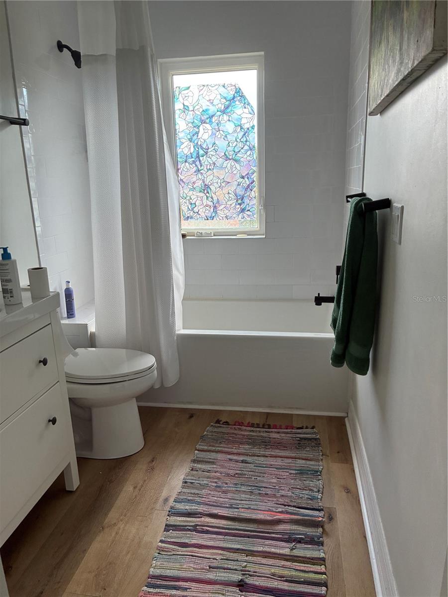 385 W COWLES ST, ENGLEWOOD, FL, 34223