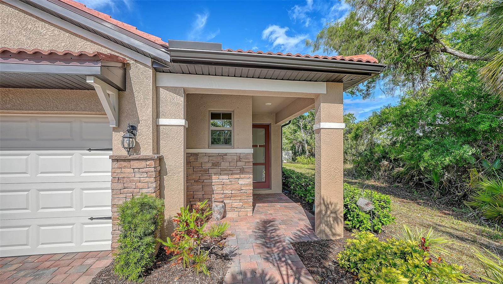 701 MARAVIYA BLVD, NOKOMIS, FL, 34275