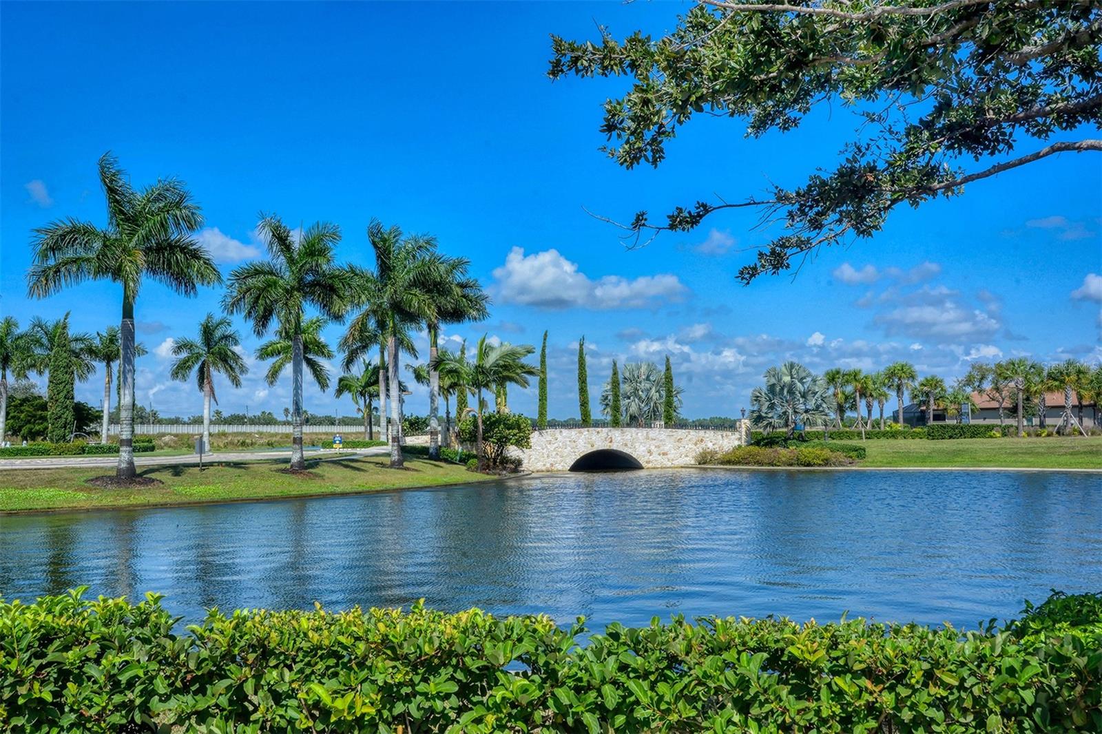 701 MARAVIYA BLVD, NOKOMIS, FL, 34275