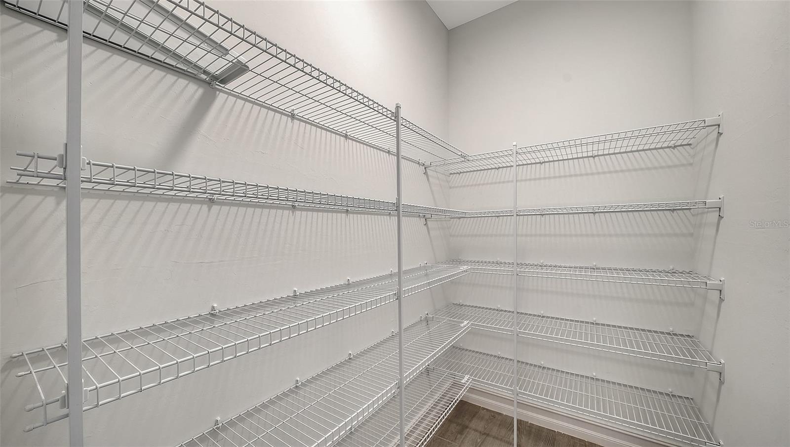 701 MARAVIYA BLVD, NOKOMIS, FL, 34275