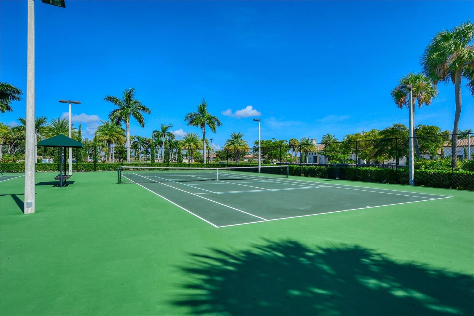 701 MARAVIYA BLVD, NOKOMIS, FL, 34275