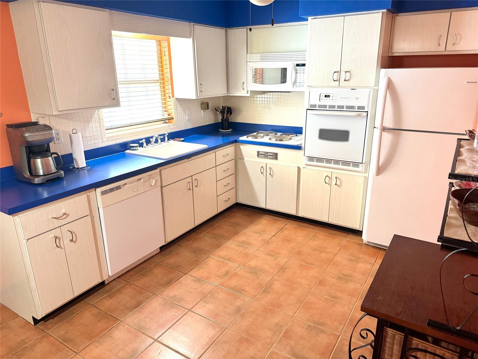 1035 ROBMAR RD, DUNEDIN, FL, 34698