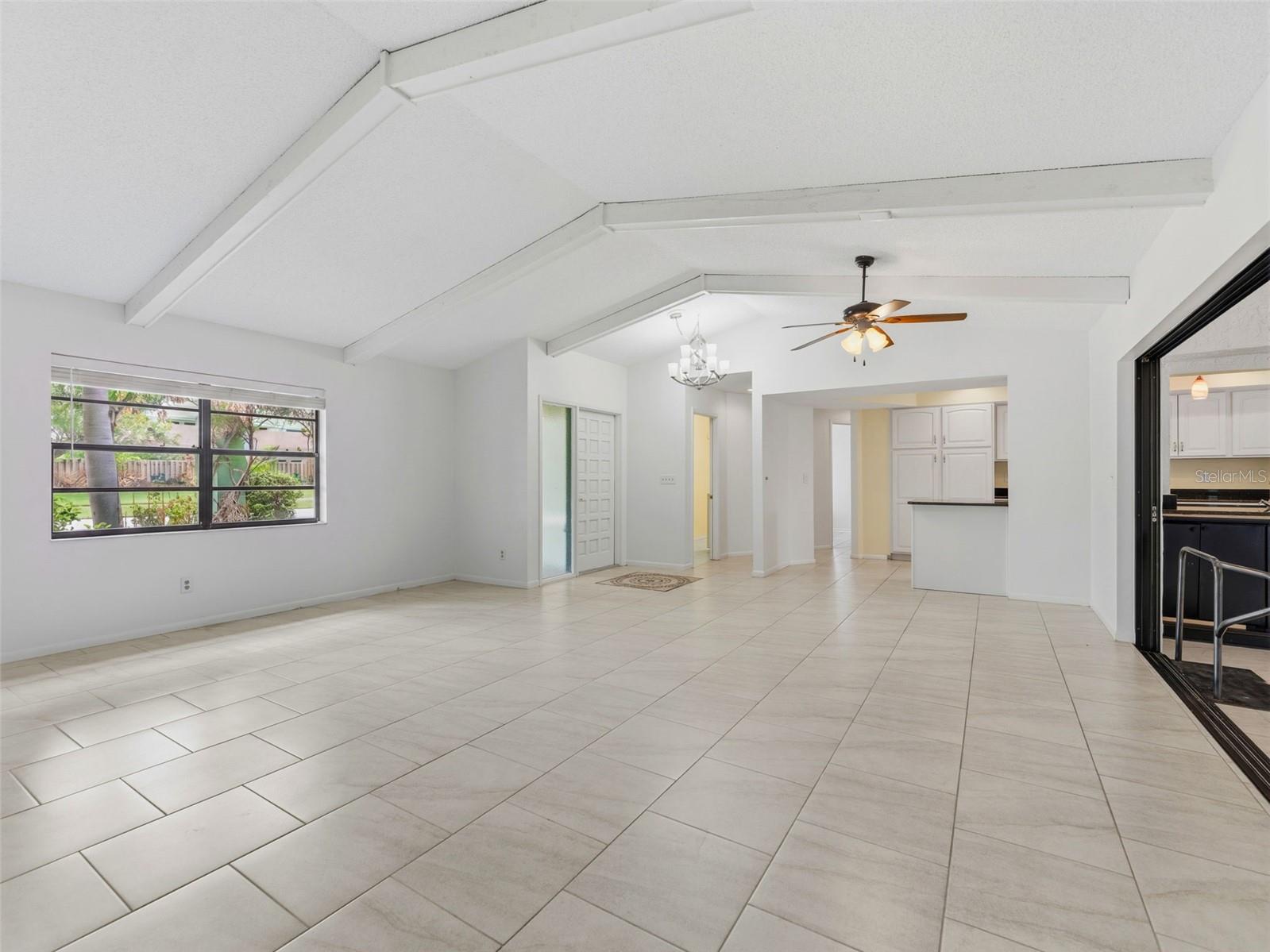 1424 OAKWOOD LN, PLANT CITY, FL, 33563