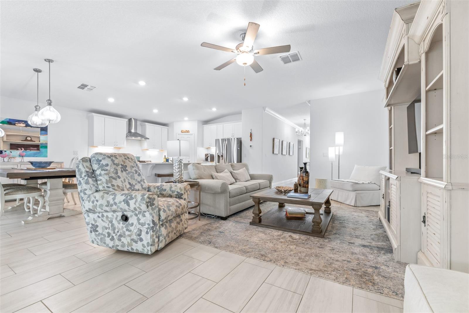 8969 LITTLE BLUESTEM DR, LAND O LAKES, FL, 34637