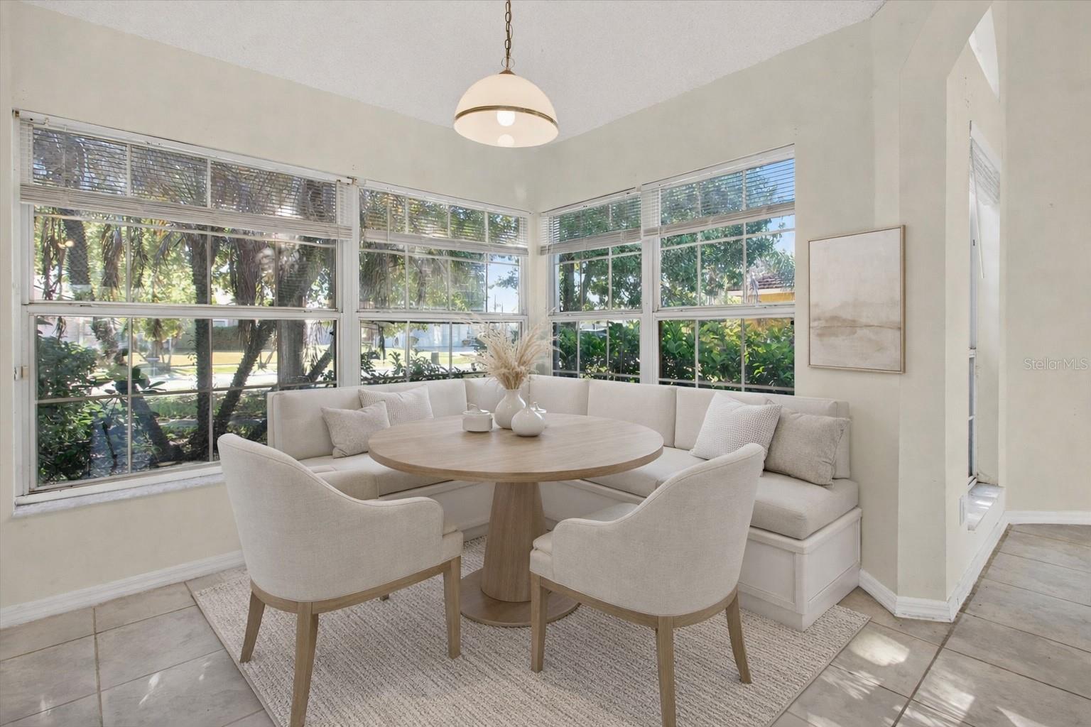 282 PINE ARBOR DR, ORLANDO, FL, 32825