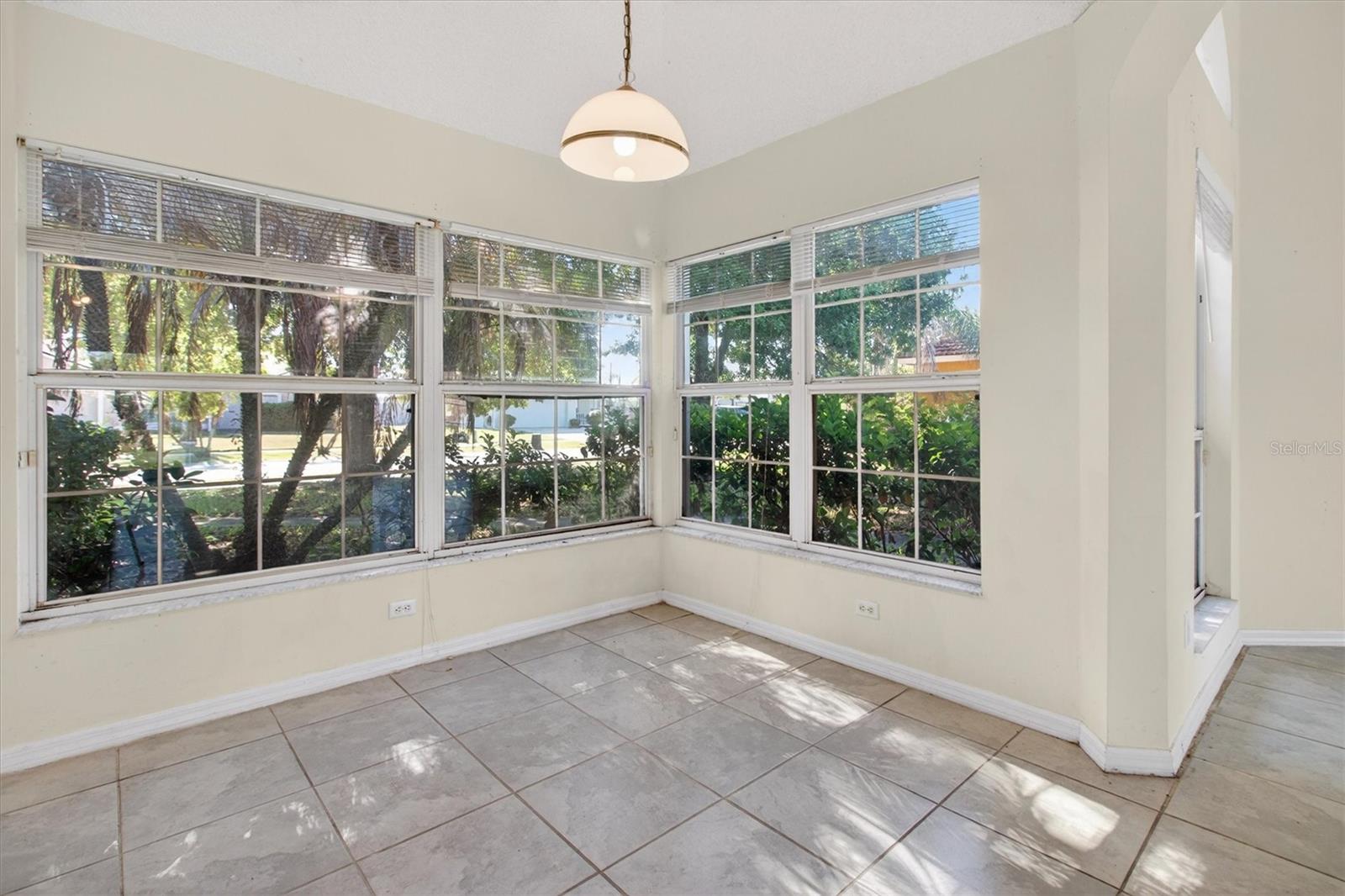 282 PINE ARBOR DR, ORLANDO, FL, 32825