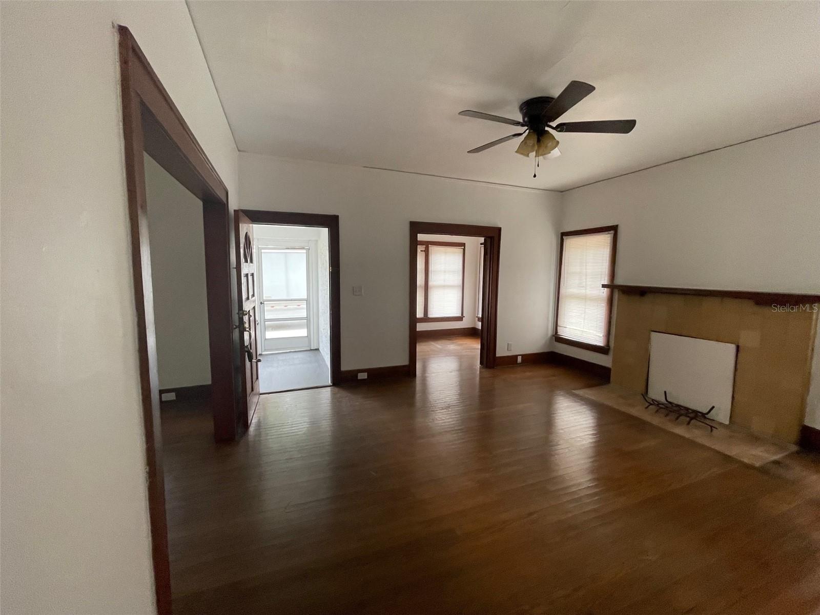 2635 W UNIVERSITY AVE, GAINESVILLE, FL, 32607