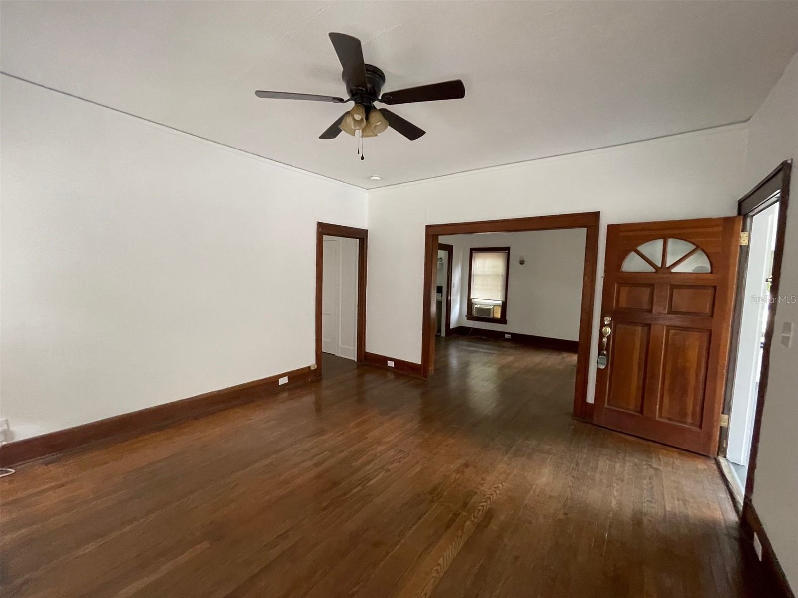 2635 W UNIVERSITY AVE, GAINESVILLE, FL, 32607