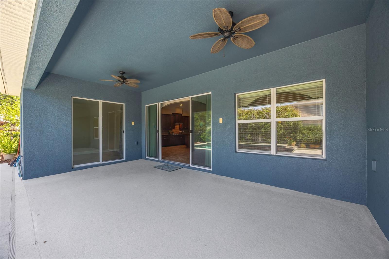 5201 SPARROWGLEN PL, LITHIA, FL, 33547