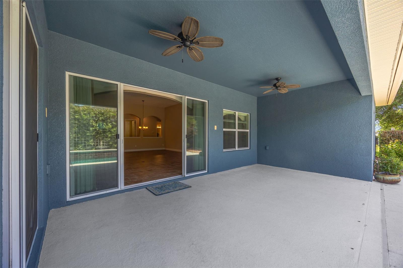 5201 SPARROWGLEN PL, LITHIA, FL, 33547