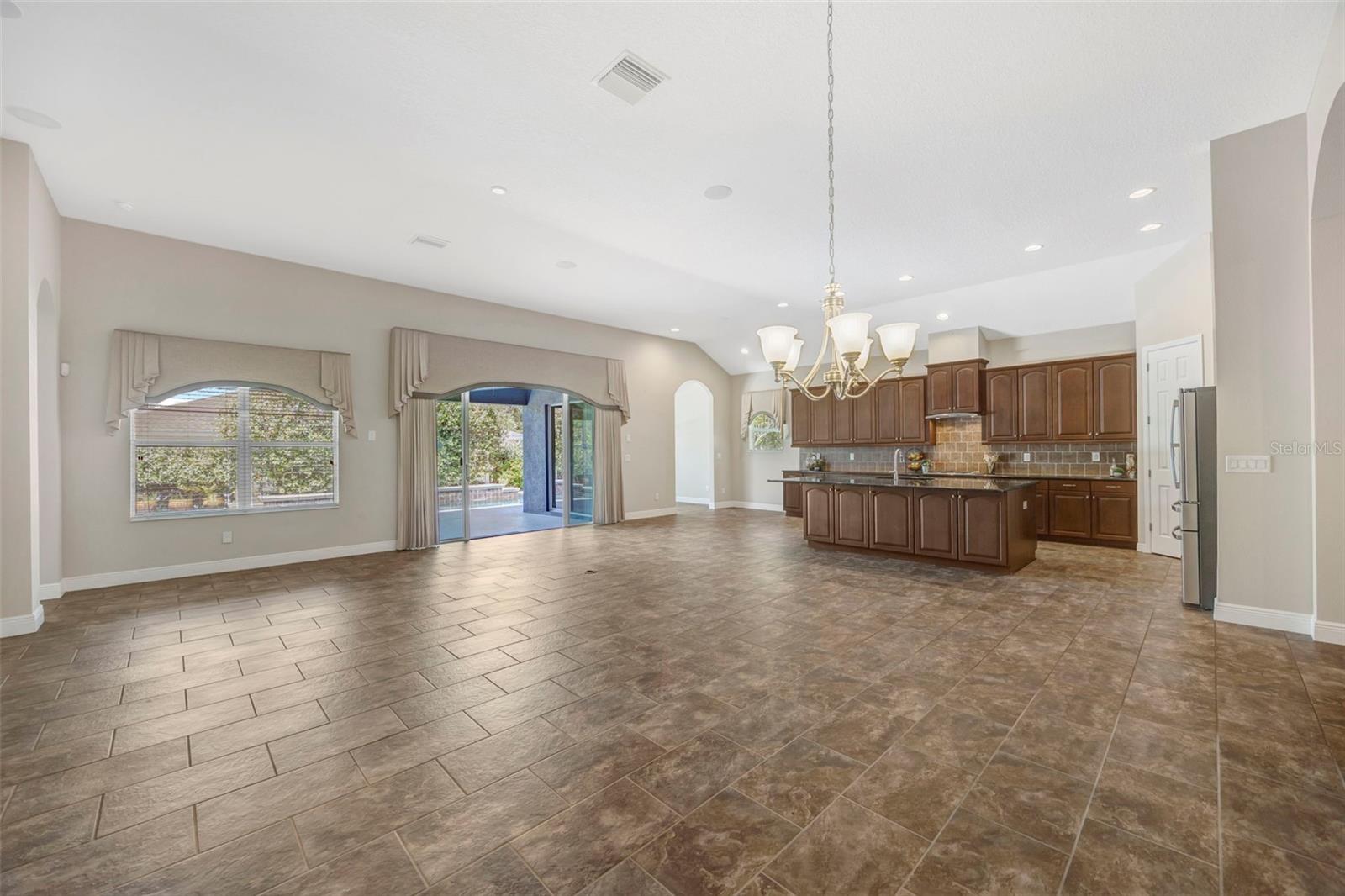 5201 SPARROWGLEN PL, LITHIA, FL, 33547