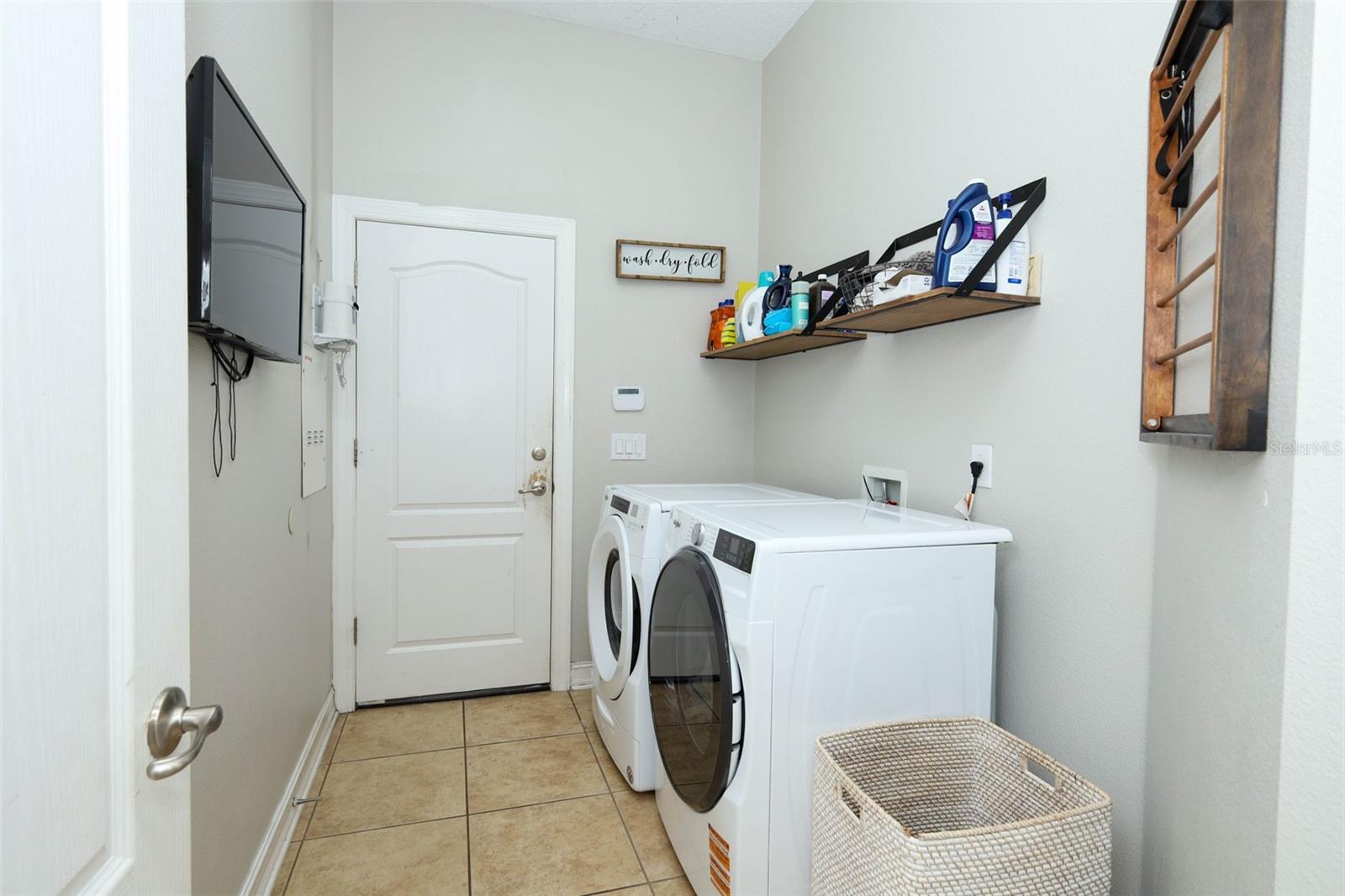 3956 ISLE VISTA AVE, BELLE ISLE, FL, 32812