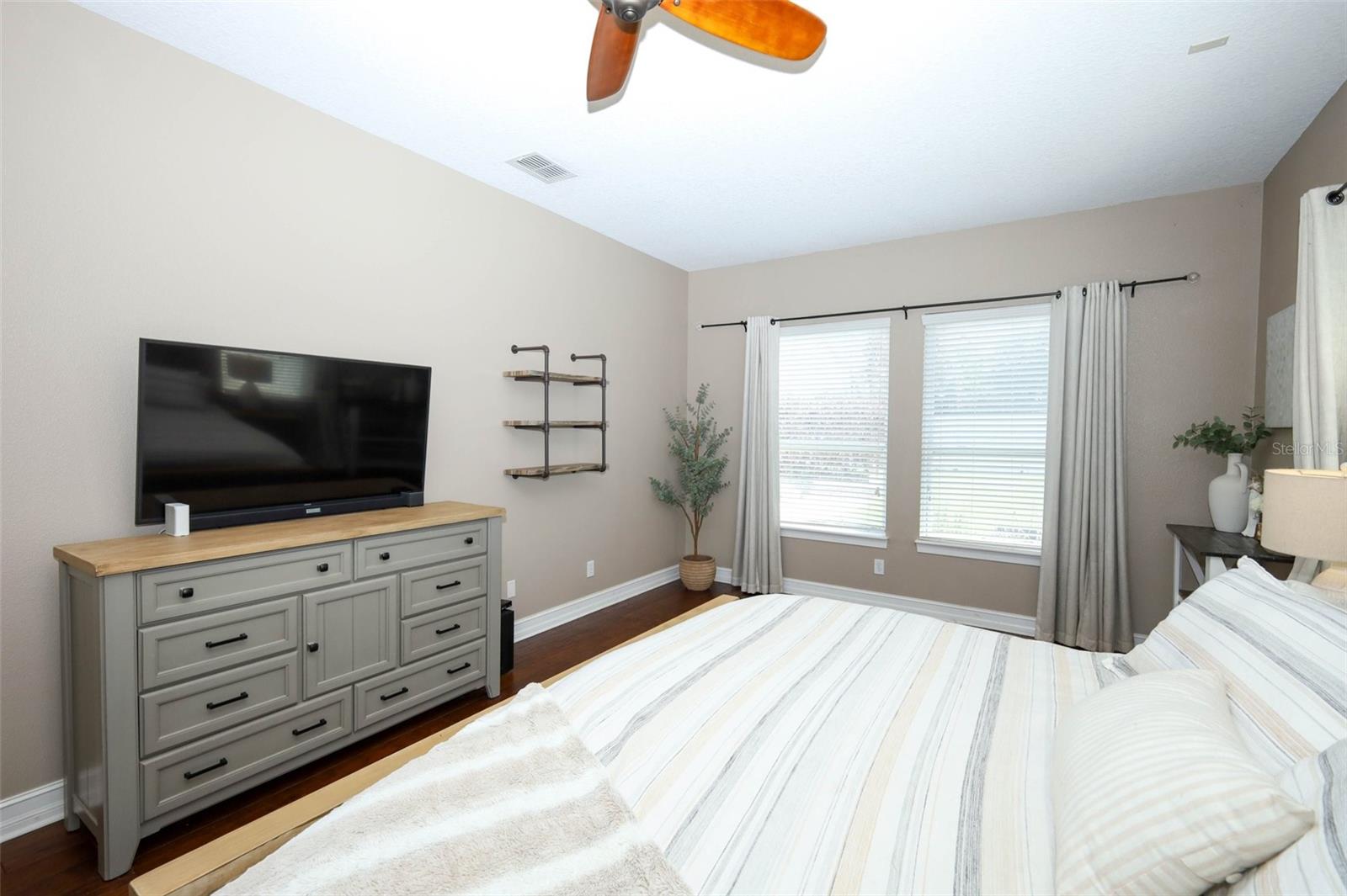 3956 ISLE VISTA AVE, BELLE ISLE, FL, 32812