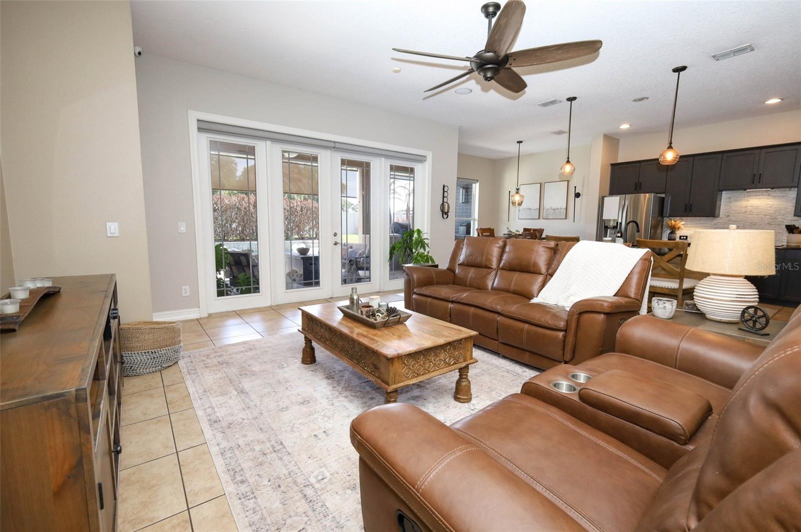 3956 ISLE VISTA AVE, BELLE ISLE, FL, 32812