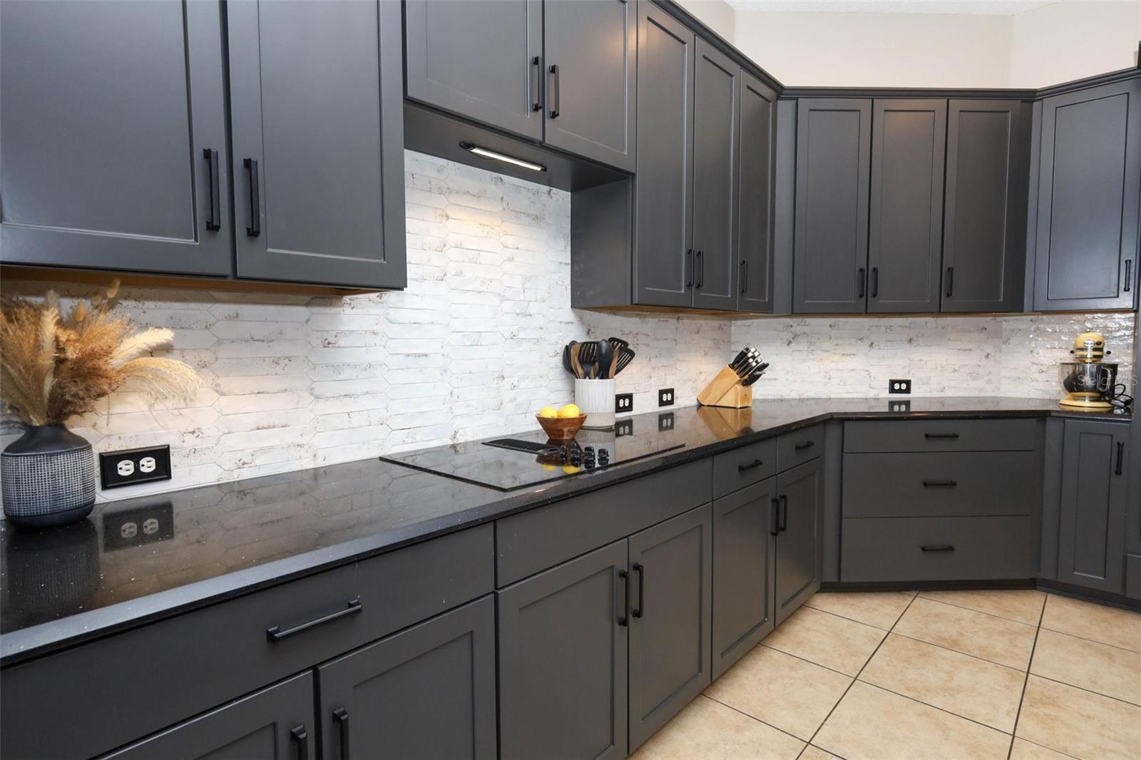 3956 ISLE VISTA AVE, BELLE ISLE, FL, 32812