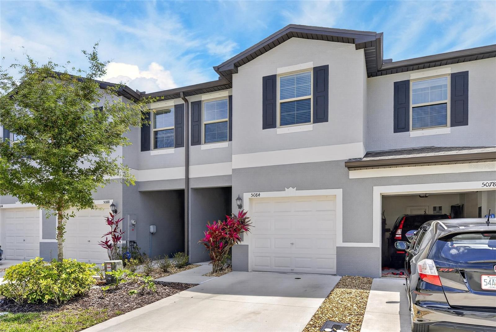 5084 FORUM BLVD, HOLIDAY, FL, 34690