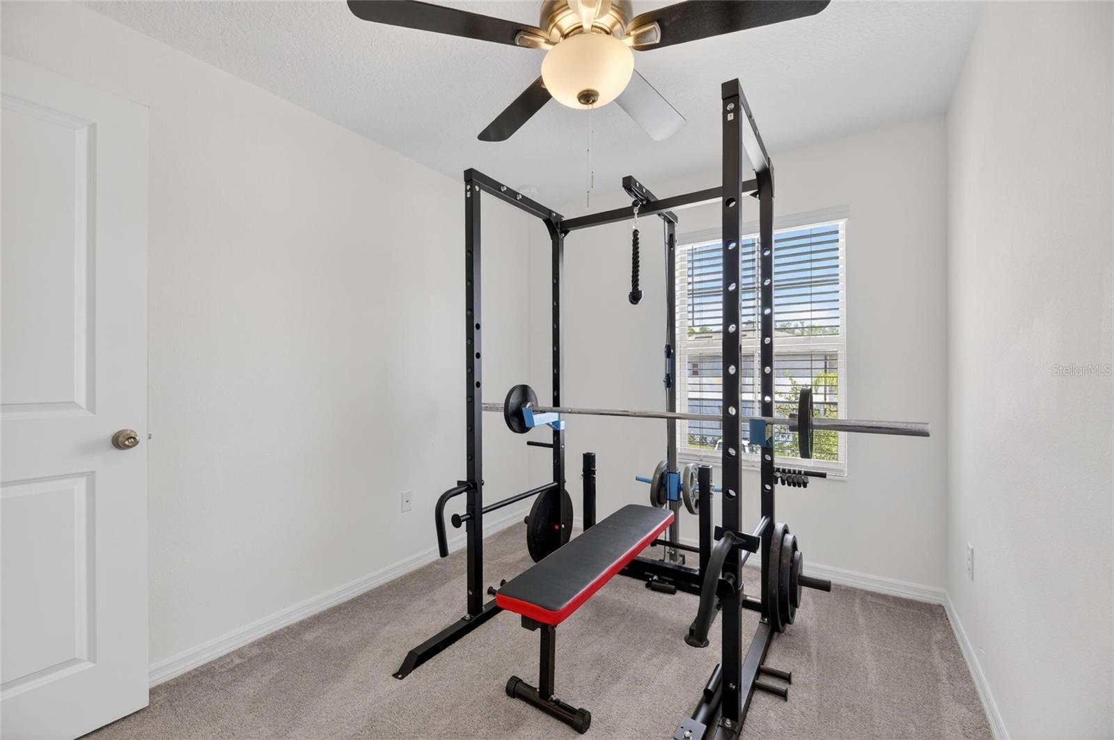 5084 FORUM BLVD, HOLIDAY, FL, 34690