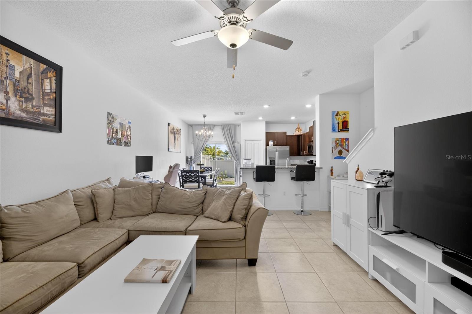 5084 FORUM BLVD, HOLIDAY, FL, 34690